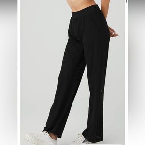 ALO YOGA Mesh All-Star Wide Leg Pant Size L